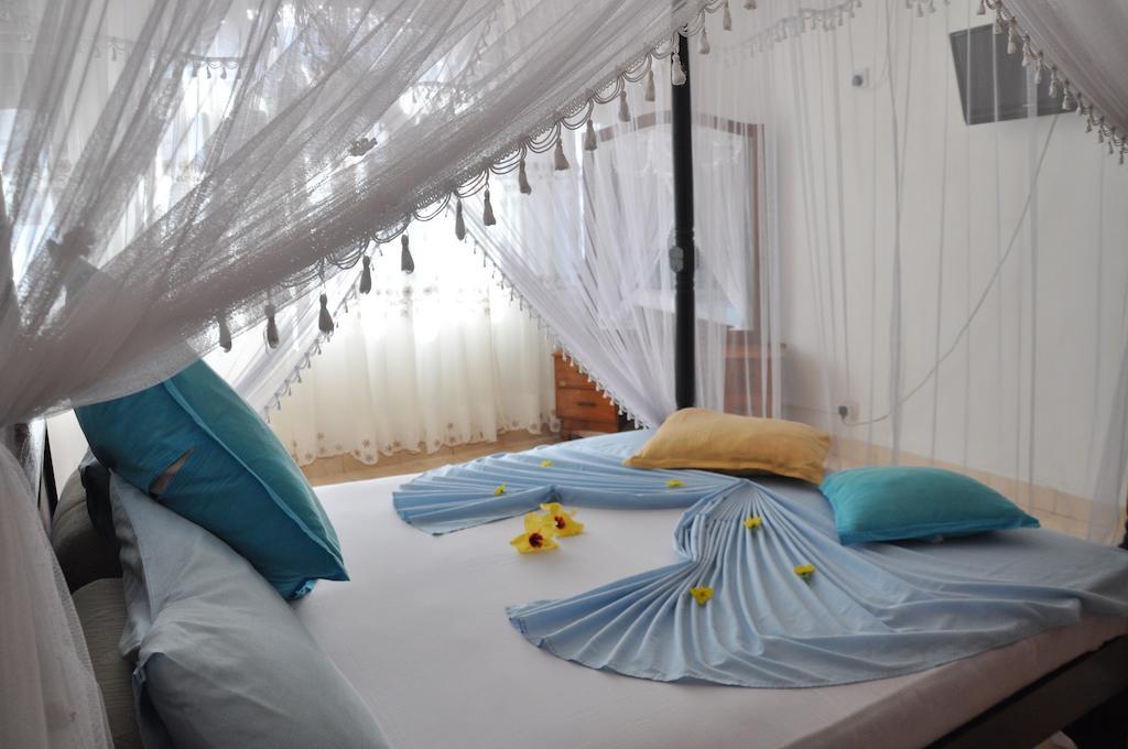 Thenu Rest Guest House กอลล์ ห้อง รูปภาพ
